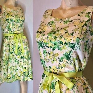 VTG Y2K Does 50s Green/White Floral Fit & Flare Feminine Summer Tank Dress Sz6